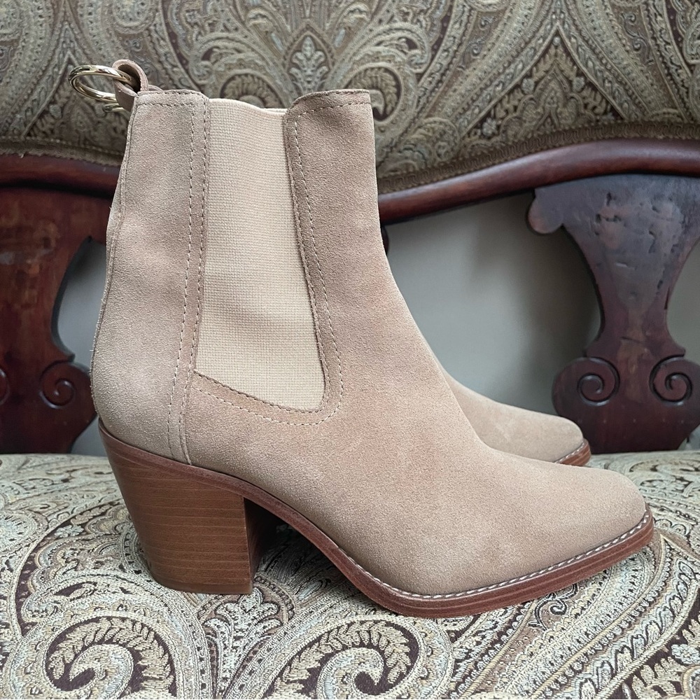 Paige Light Brown Suede Leather Chelsea Heeled Ankle Boots Size 7 - Picture 4 of 12